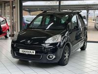 Gebraucht Peugeot TePee Allure 120 PS (88 kW) 2014 Schwarz Kombi