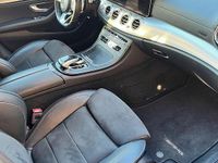 Gebraucht Mercedes E300 306 PS (225 kW) 2019 Schwarz Kombi