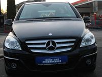 Gebraucht Mercedes B200 136 PS (100 kW) 2009 Schwarz Van / Kleinbus