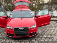 Gebraucht Audi A1 Ambition 105 PS (77 kW) 2010 Rot Kleinwagen
