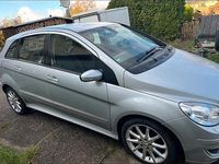 Gebraucht Mercedes B200 140 PS (102 kW) 2006 Silber Van / Kleinbus