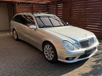 Second-hand Mercedes E500 306 CP (225 kW) 2006 Argintiu Break