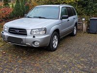 Gebraucht Subaru Forester 125 PS (91 kW) 2002 Silber SUV