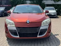 Gebraucht Renault Mégane Coupé Dynamique 110 PS (80 kW) 2010 Orange Coupé