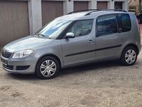 Gebraucht Skoda Roomster 105 PS (77 kW) 2010 Silber Van / Kleinbus