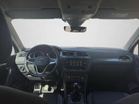 Gebraucht VW Tiguan Active 150 PS (110 kW) 2022 Delfingrau metallic (metallic) SUV