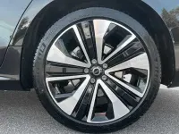 Używany Volvo V60 Core 197 KM (144 kW) 2025 Czarny Kombi