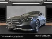 Gebraucht Mercedes E220 Avantgarde 200 PS (147 kW) 2022 Lack selenitgrau Kombi