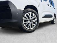 Neu Fiat Doblò 131 PS (96 kW) 2025 Icy white Van / Kleinbus