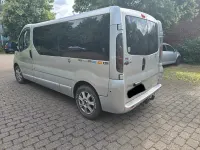Gebraucht Opel Vivaro 100 PS (73 kW) 2006 Silber Van / Kleinbus