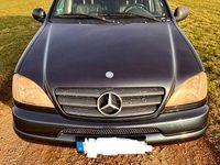 Gebraucht Mercedes ML430 272 PS (200 kW) 2000 Blau SUV