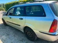 Gebraucht Ford Focus 100 PS (73 kW) 2002 Silber Kombi