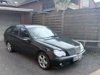 Gebraucht Mercedes C220 150 PS (110 kW) 2006 Schwarz Kombi