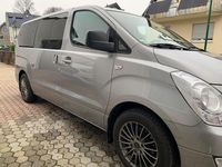 Gebraucht Hyundai H-1 170 PS (125 kW) 2017 Grau Van / Kleinbus