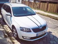Gebraucht Skoda Octavia GreenLine 110 PS (80 kW) 2014 Weiß Kleinwagen