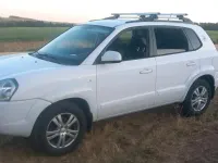 Gebraucht Hyundai Tucson 138 PS (101 kW) 2009 Weiß SUV