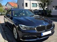 Second-hand BMW 730 265 CP (194 kW) 2016 Albastru Berlinǎ
