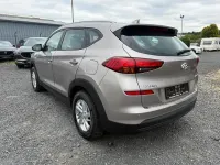 Gebraucht Hyundai Tucson Select 132 PS (97 kW) 2019 Weiß SUV