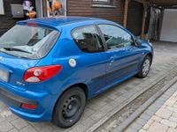 Gebraucht Peugeot 206+ 60 PS (44 kW) 2012 Blau Kleinwagen