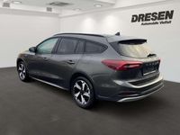 Gebraucht Ford Focus Active X 155 PS (114 kW) 2025 Grau Kombi