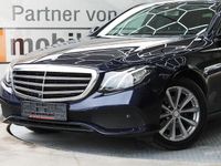 Usado Mercedes E220 194 HP (142 kW) 2016 Azul Sedan