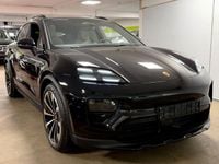 Neu Porsche Macan 300 kW (408 PS) 2025 Tiefschwarz metallic SUV