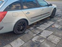 Gebraucht Renault Laguna GrandTour Initiale 207 PS (152 kW) 2002 Silber Kombi