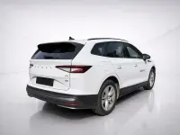 Gebraucht Skoda Enyaq iV Loft 132 kW (180 PS) 2022 Weiß SUV