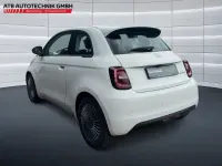 Neu Fiat 500 Icon 65 PS (47 kW) 2026 Weiss Limousine