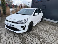 Gebraucht Kia Rio Vision 101 PS (74 kW) 2022 Weiß Limousine