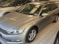 Gebraucht VW Passat Comfortline 150 PS (110 kW) 2017 Grau Kombi