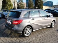 Gebraucht Mercedes B180 122 PS (89 kW) 2014 Grau Van / Kleinbus