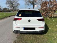 Gebraucht VW Golf VII Active 150 PS (110 kW) 2021 Weiß Kleinwagen