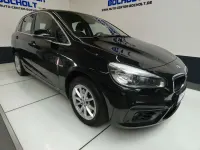 Gebraucht BMW 220 Advantage 192 PS (141 kW) 2017 Saphirschwarz Van / Kleinbus