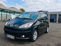 Gebraucht Peugeot 1007 73 PS (53 kW) 2006 Schwarz Van / Kleinbus