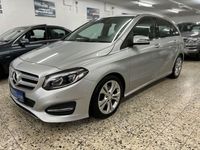 Gebraucht Mercedes B180 122 PS (89 kW) 2016 Silber Van / Kleinbus
