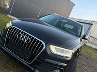 Gebraucht Audi Q3 S-Line 140 PS (102 kW) 2014 Schwarz SUV