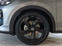 Neu VW T-Roc Style 150 PS (110 kW) 2026 Grau SUV