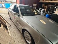 Gebraucht BMW 528 193 PS (141 kW) 1997 Silber Limousine