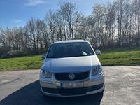 Gebraucht VW Touran 102 PS (75 kW) 2009 Silber Van / Kleinbus