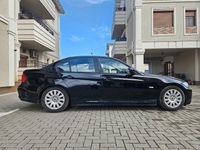 Gebraucht BMW 320 Efficient Dynamics 163 PS (119 kW) 2011 Schwarz Limousine