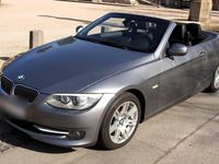 Gebraucht BMW 325 Cabriolet 218 PS (160 kW) 2010 Grau Cabrio