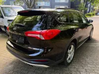 Gebraucht Ford Focus Active 150 PS (110 kW) 2019 Schwarz Limousine
