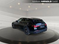 Gebraucht Mercedes E300 333 PS (244 kW) 2023 Obsidianschwarz (metallic) Kombi