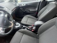 Gebraucht Ford Fiesta Titanium 101 PS (74 kW) 2016 Grau Limousine