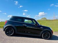 Second-hand Mini Cooper 142 CP (104 kW) 2015 Negru Hatchback