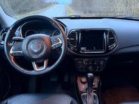 Gebraucht Jeep Compass Limited 170 PS (125 kW) 2017 Andere farben SUV
