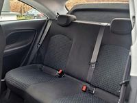 Gebraucht Opel Corsa drive 70 PS (51 kW) 2016 Weiß Kleinwagen