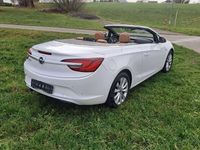 Gebraucht Opel Cascada Innovation 120 PS (88 kW) 2015 Weiß Cabrio