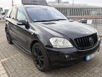 Gebraucht Mercedes 320 224 PS (164 kW) 2007 Schwarz SUV
